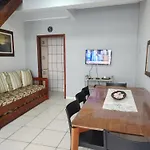 Sobrado No Residencial Mediterraneo