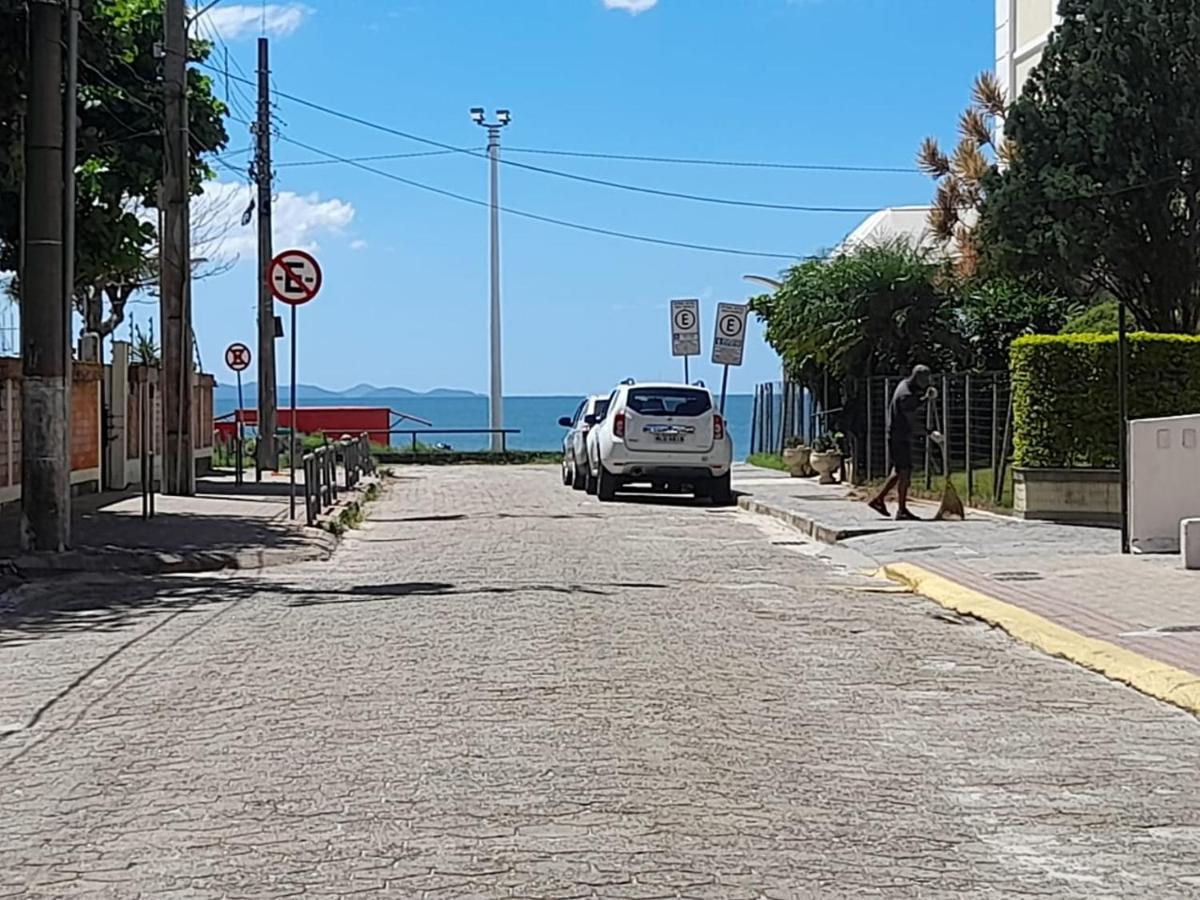 Apartamento Sobrado No Residencial Mediterraneo Florianópolis